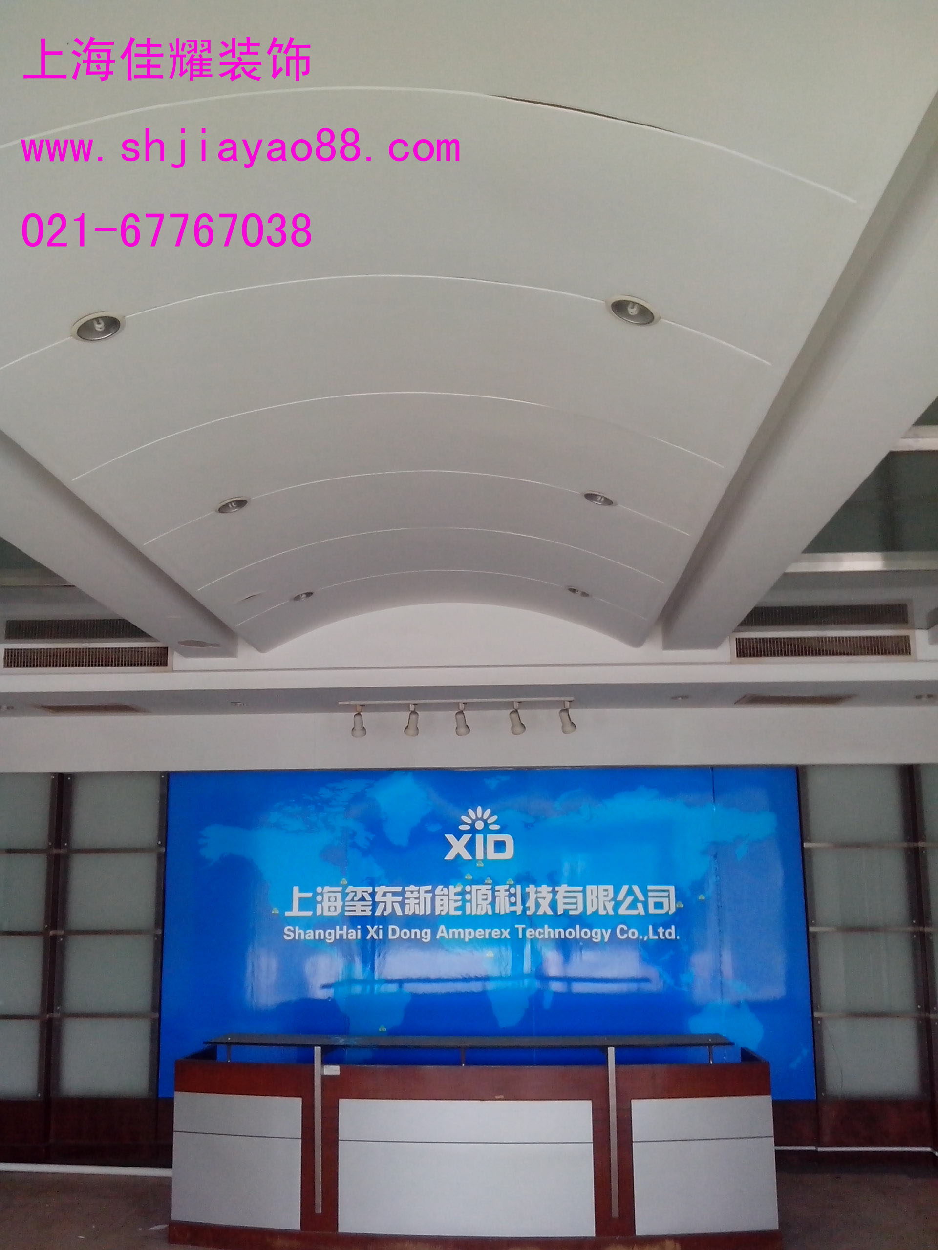 �������b��